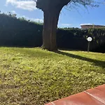Smeraldo, Indipendente Con Giardino In Zona Residenziale * Calasetta