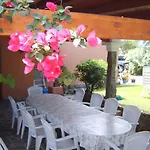 Smeraldo, Indipendente Con Giardino In Zona Residenziale Nyaraló Calasetta