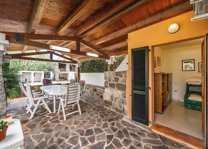 Smeraldo, Indipendente Con Giardino In Zona Tranquilla A Holiday home