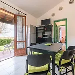 Smeraldo, Indipendente Con Giardino In Zona Residenziale Ferienhaus *