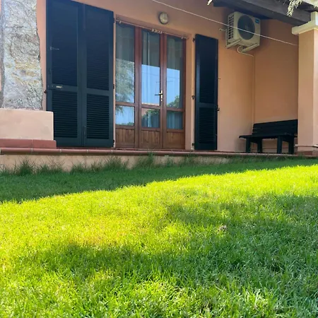 Smeraldo, Con Giardino A 5 Minuti A Piedi Dalla * Calasetta