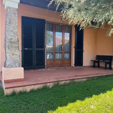 Smeraldo, Con Giardino A 5 Minuti A Piedi Dalla * Calasetta