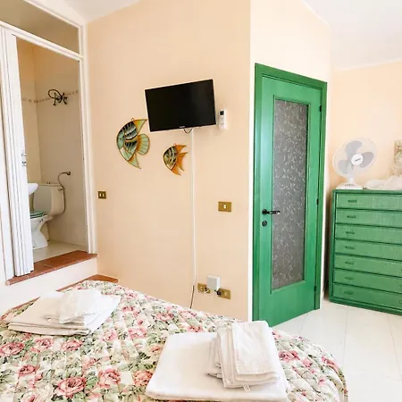 Smeraldo, Con Giardino A 5 Minuti A Piedi Dalla Prázdninový dům *